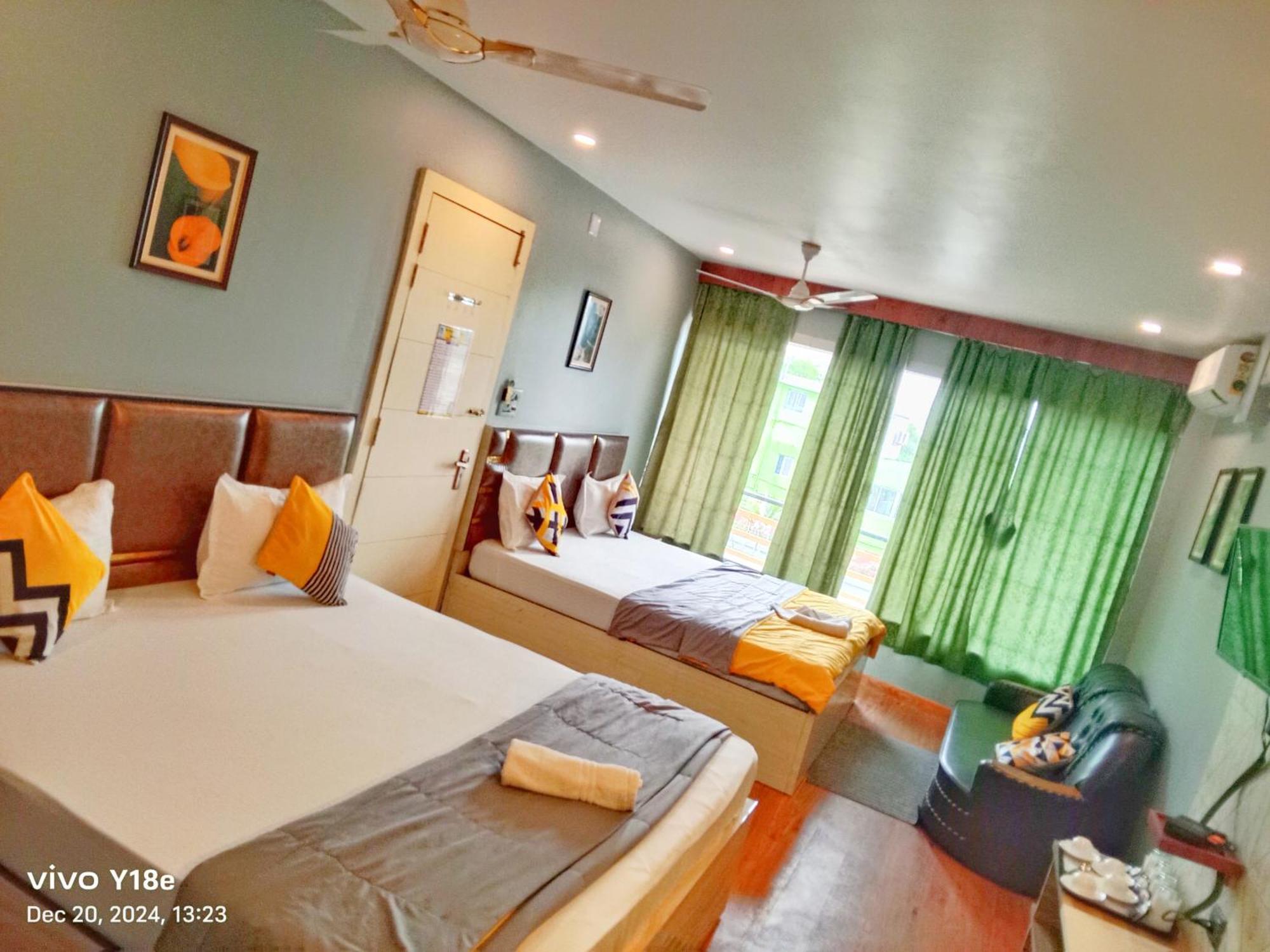 The Promise Hotel And Resort Tajpur Habitación foto